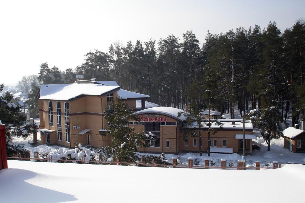 Hotel-Restaurant Complex Vensky Brovary Exterior photo