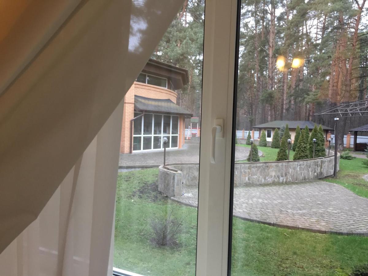 Hotel-Restaurant Complex Vensky Brovary Exterior photo